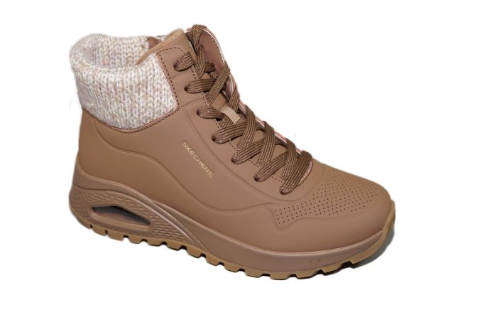 Skechers veterboot in mocca bruin met randje