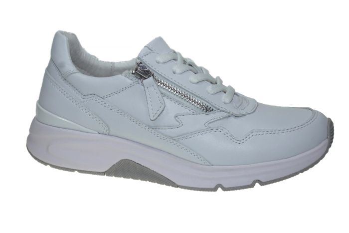 Gabor sneaker in wit leer met sportieve zool