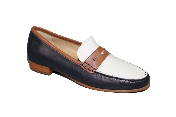 Sioux moccasin in blauw wit cognac combi