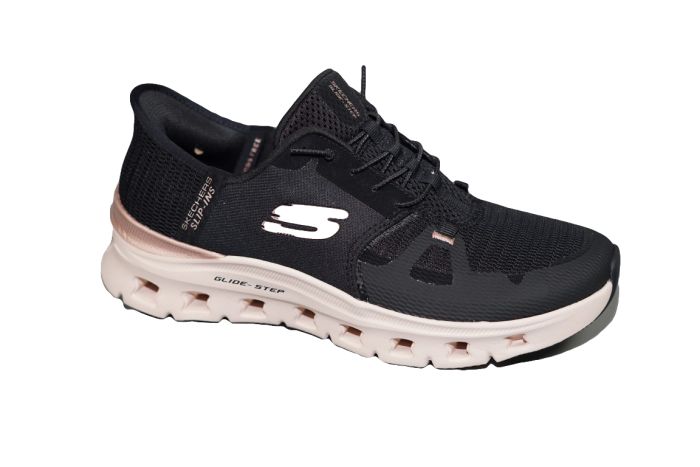 Skechers sneaker in zwart stof met slip ins hiel