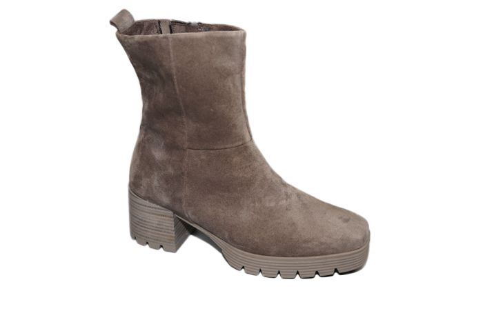 Gabor enkelboot in taupe suede op een hak