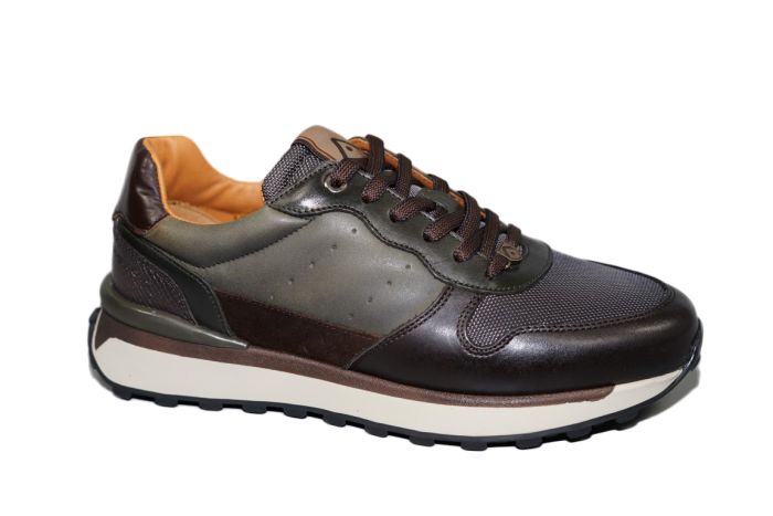 Ambitious sneaker in donker bruin groen combi