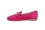Tamaris moccasin in fuchsia suede met goud
